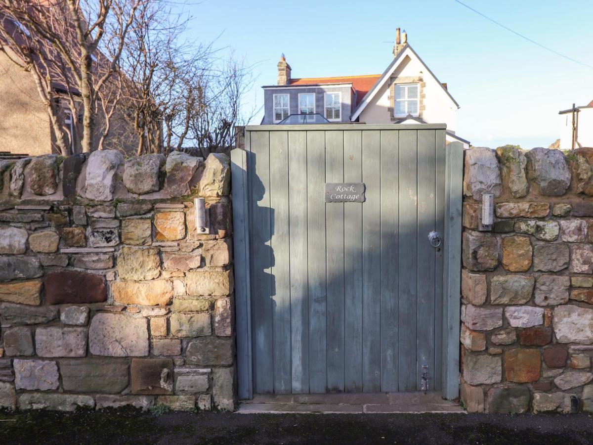 Rock Cottage Bamburgh Bagian luar foto