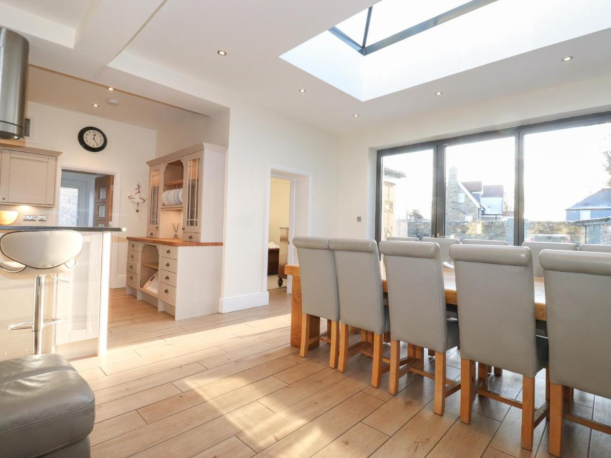 Rock Cottage Bamburgh Bagian luar foto