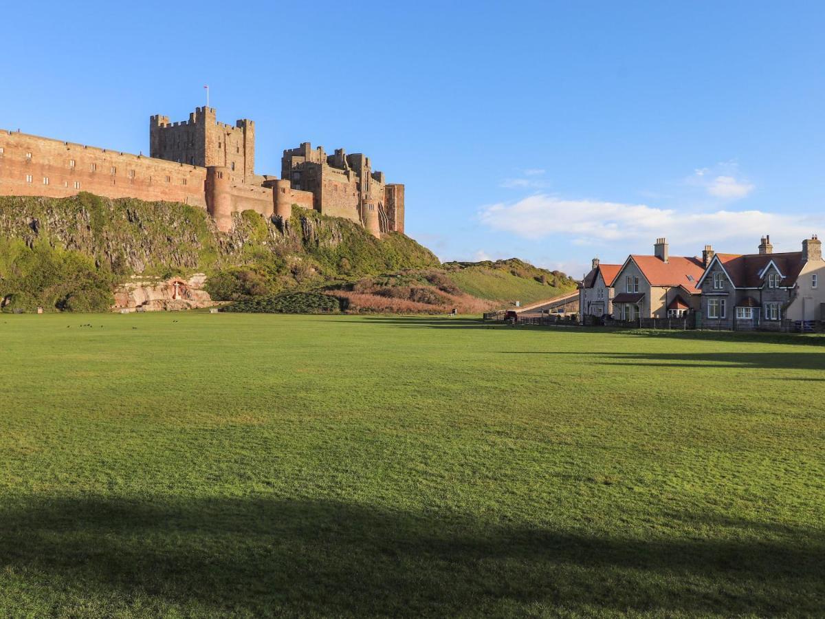 Rock Cottage Bamburgh Bagian luar foto